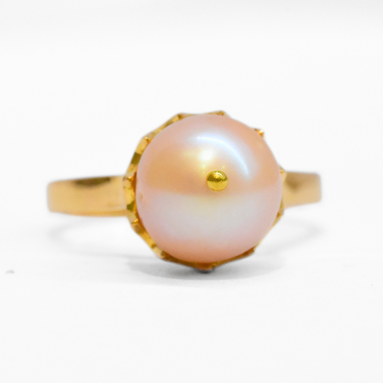 Picture of Natural Peach Pearl Ring